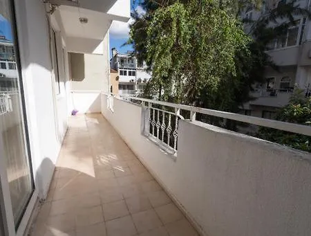 Apartman Central Apartment Within 1 Min Walking Distance To The Beach In Marmaris