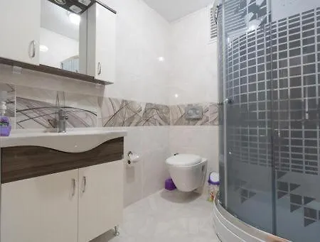 Apartman Central Apartment Within 1 Min Walking Distance To The Beach In Marmaris