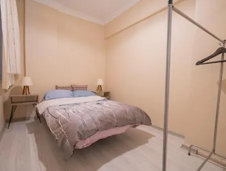 Apartment Central Apartment Within 1 Min Walking Distance To The Beach In Marmaris Marmaris
