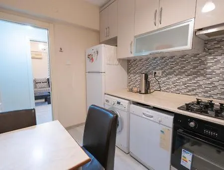 Apartment Central Apartment Within 1 Min Walking Distance To The Beach In Marmaris