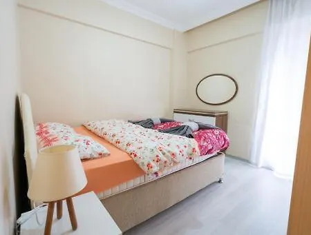 Central Apartment Within 1 Min Walking Distance To The Beach In Marmaris Apartment